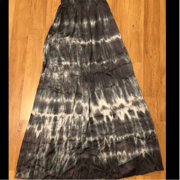 Loveshackfancy tie dye skirt size small - Picture 2 of 3